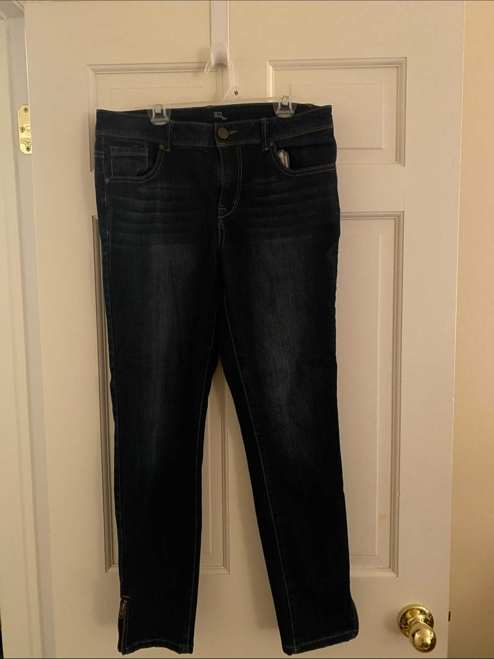 1822 Denim Women's Skinny Jeans - Dark Indigo Wash